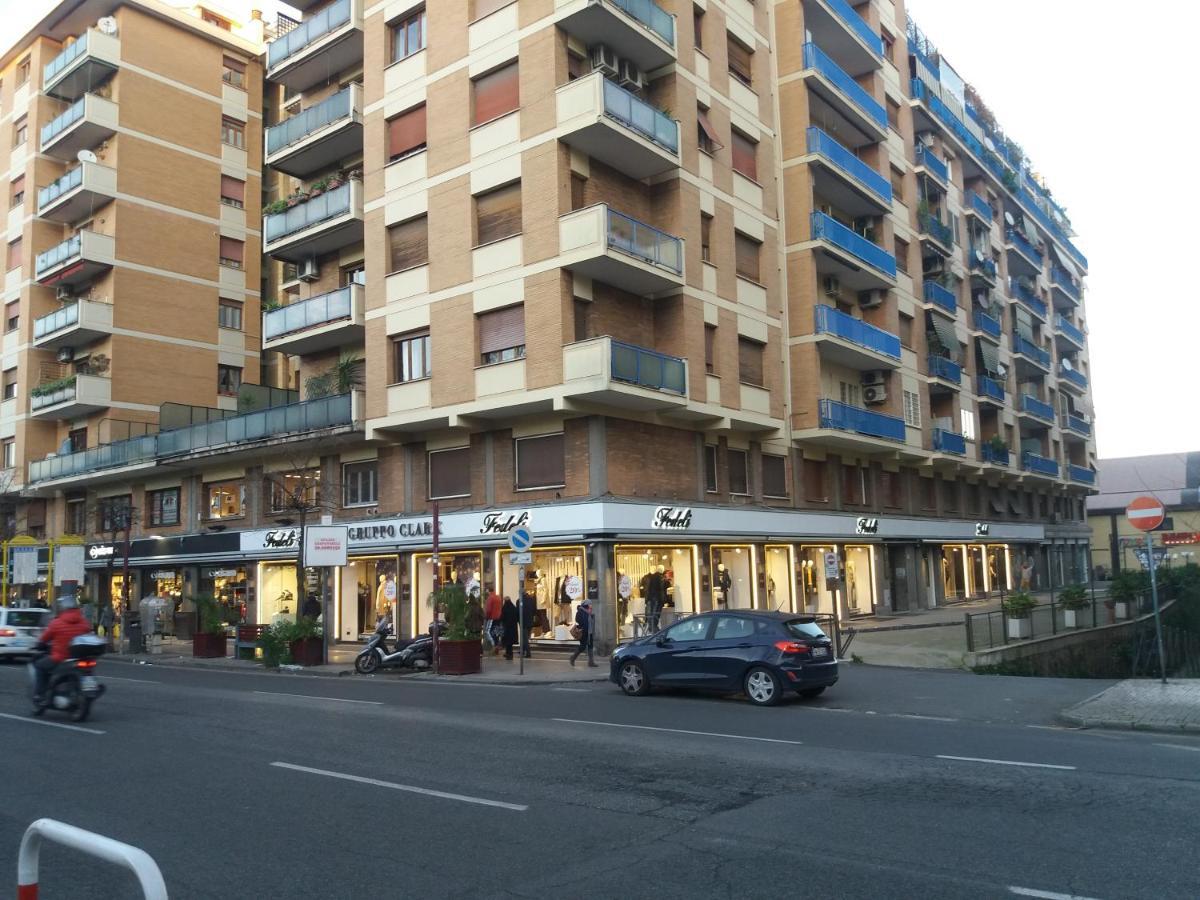 Roma Trastevere Station Luaran gambar
